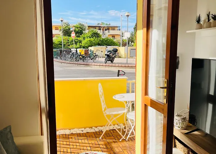 Semesterbostad Domode *